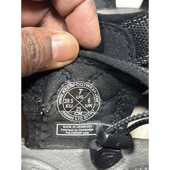 Keen womens  Newport H2 Sandals Size 7 US Black - Picture 5 of 7